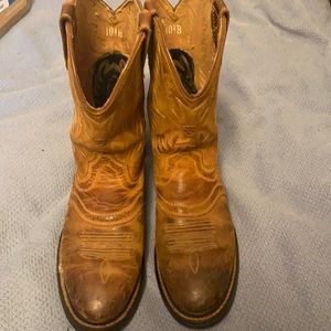 Ariat 10.5B Cowboy Boots